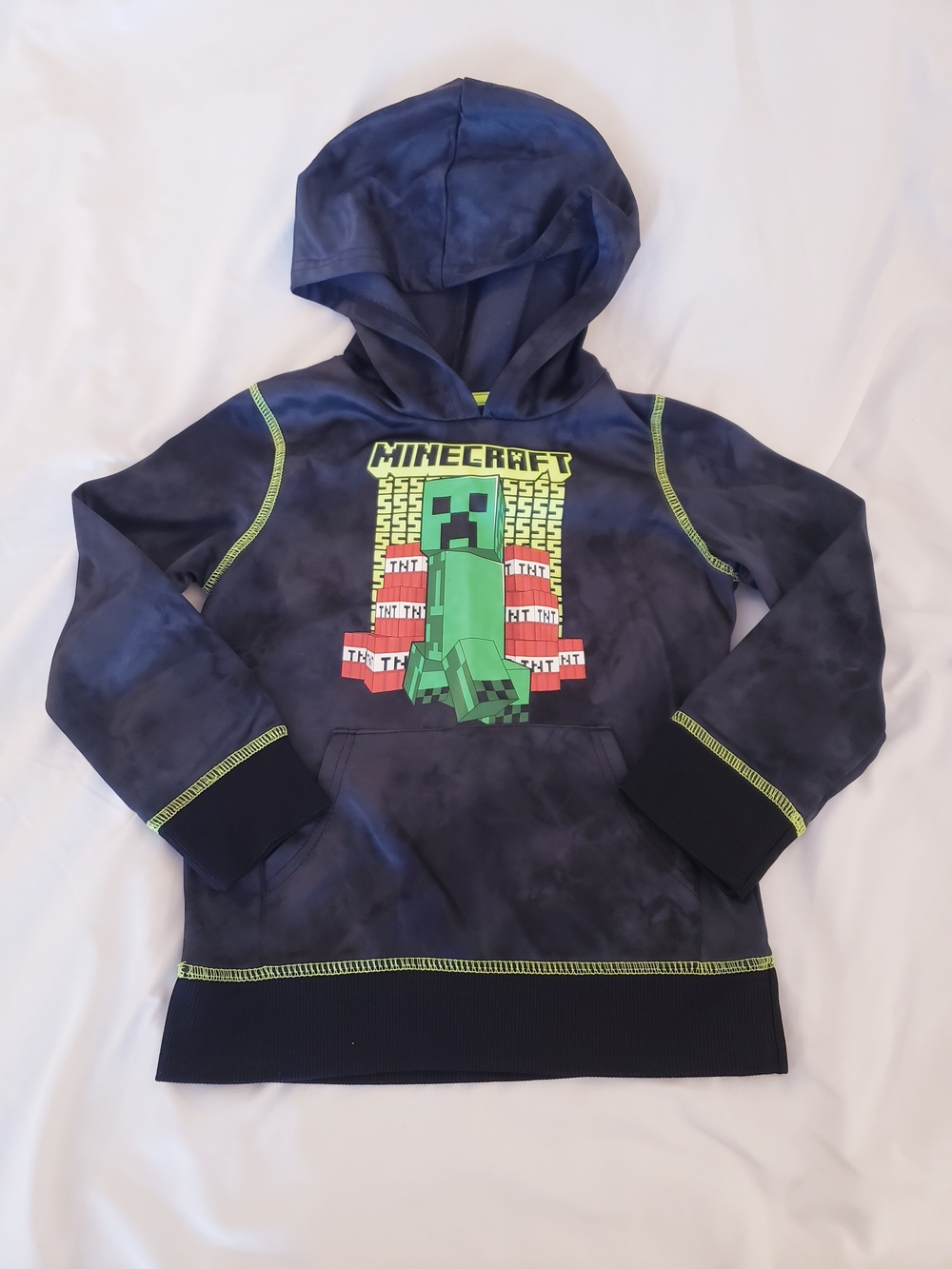 Boys Size 6 Minecraft Hooded Sweatshirt with Creeper Graphic